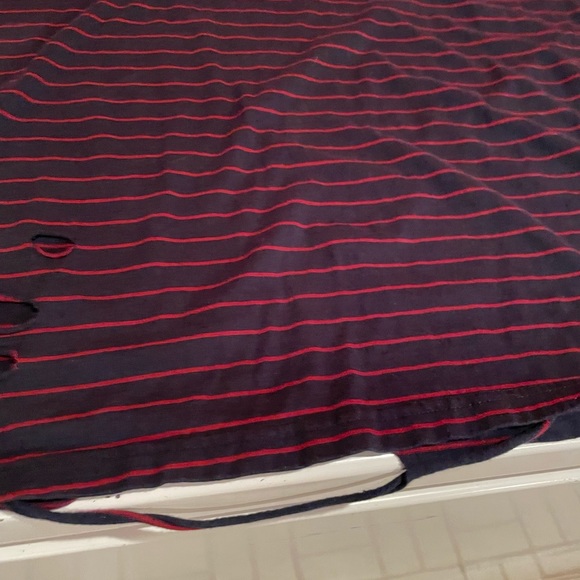 🇦🇺 🩸 Distressed DVNT Striped Tee Shirt Melbourne Blue Red Stripes 🇦🇺 - Picture 14 of 17